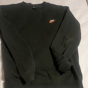 Nike Men's green and orange Crewneck Sweater